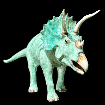 TRICERATOPO
