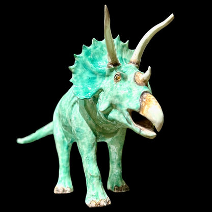 TRICERATOPO